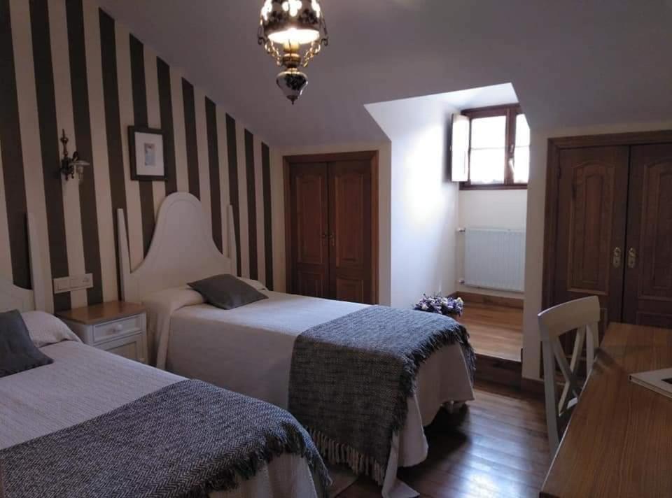 Hotel Rural Oscos Villanueva de Oscos Екстериор снимка